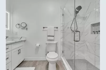7923 Bonaire Street, Houston, TX 77028 - Photo 17