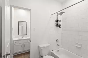 13105 Sapphire Lake Ln, Texas City, TX 77568 - Photo 23