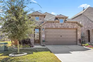 13105 Sapphire Lake Ln, Texas City, TX 77568 - Photo 3