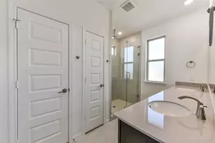 4229 Red Cedar Ring Ln, Pinehurst, TX 77362 - Photo 5