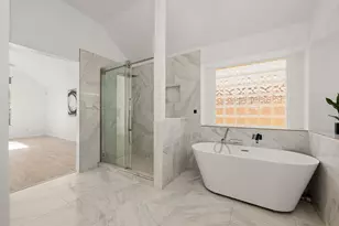 3538 Lakearies Ln, Katy, TX 77449 - Photo 19