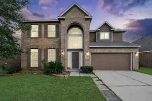 5419 Peppermint Ln, Baytown, TX 77521 - Photo 1
