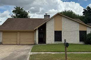 10106 Prairie Mist St, Houston, TX 77088 - Photo 1