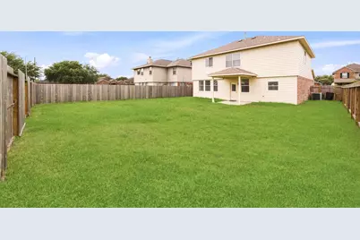 8306 Littlehip Hawthorn Drive, Baytown, TX 77523 - Photo 31