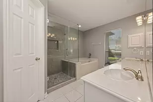 19 Evening Song Ct, The Woodlands, TX 77380 - Photo 17