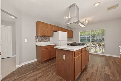 19 Evening Song Court, The Woodlands, TX 77380 - Photo 11