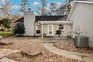 44 Lake Forest Cir, Conroe, TX 77384 - Photo 41