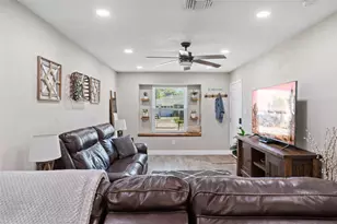 16806 David Glen Dr Dr, Friendswood, TX 77546 - Photo 5