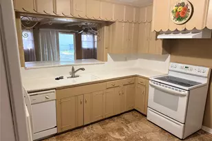 1506 Smith Street St, Waller, TX 77484 - Photo 7