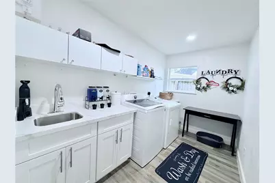 7146 Bayou Forest Drive, Houston, TX 77088 - Photo 33