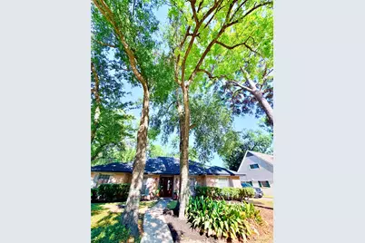 7146 Bayou Forest Drive, Houston, TX 77088 - Photo 3