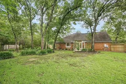 30 Skyland Place, The Woodlands, TX 77381 - Photo 17
