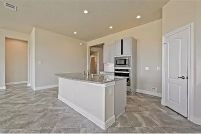 11927 Champions Forest Drive, Mont Belvieu, TX 77535 - Photo 11