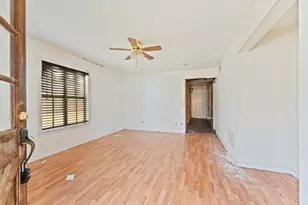 222 E Southland Ave, Alvin, TX 77511 - Photo 7