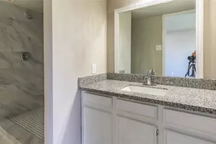 7921 Cook Rd, Houston, TX 77072 - Photo 11