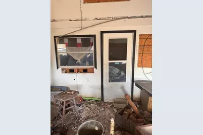 5802 Carancahua Street, Sargent, TX 77414 - Photo 9