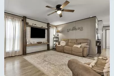 3133 Henderson Road, Navasota, TX 77868 - Photo 13