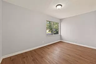 6058 Glenhurst Dr, Houston, TX 77033 - Photo 13