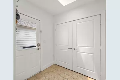 945 Dorothy Street, Houston, TX 77008 - Photo 13