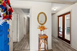 11518 Mullins Dr, Houston, TX 77035 - Photo 9