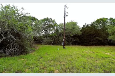 1105 Lakewood Lane, Sheridan, TX 77475 - Photo 7