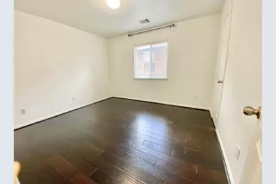 6326 Saragosa Crossing Lane, Houston, TX 77066 - Photo 9