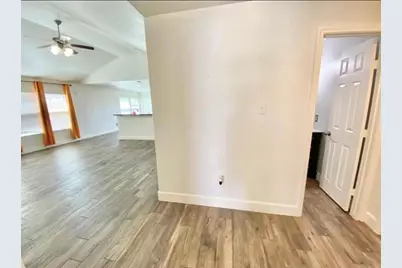 6326 Saragosa Crossing Lane, Houston, TX 77066 - Photo 5