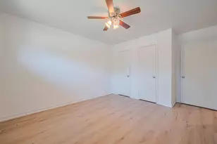 12206 Ashcroft Dr, Houston, TX 77035 - Photo 23