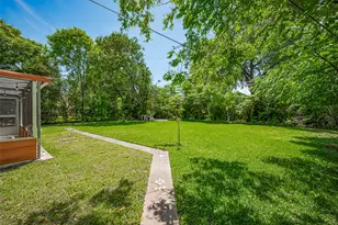 12206 Ashcroft Dr, Houston, TX 77035 - Photo 35