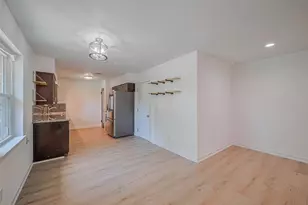 12206 Ashcroft Dr, Houston, TX 77035 - Photo 11