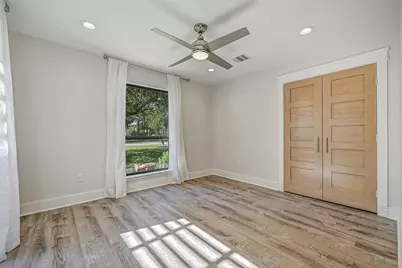 921 Falling Leaf Drive, Friendswood, TX 77546 - Photo 29