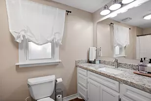 427 W 1st St, Freeport, TX 77541 - Photo 15