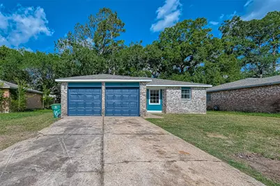 8623 Valley Forest Drive, Houston, TX 77078 - Photo 3