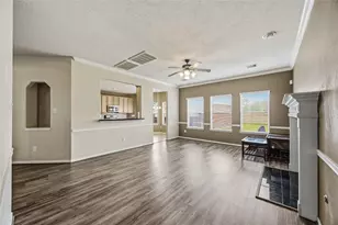 3821 Houston Lake Dr, Pearland, TX 77581 - Photo 11