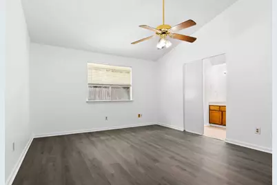 6922 Skyline Park Drive, Katy, TX 77449 - Photo 17