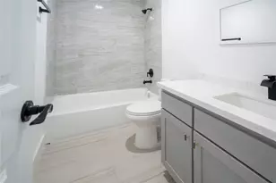 1515 Fairbanks St, Houston, TX 77009 - Photo 27