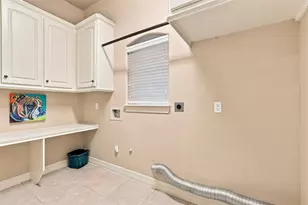 1726 Parklake Village, Katy, TX 77450 - Photo 11