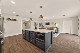 11322 Gaymoor Dr, Houston, TX 77035 - Photo 9