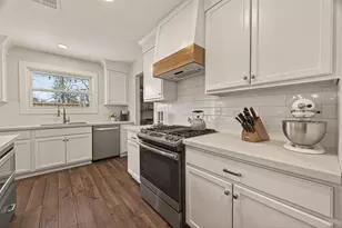 11322 Gaymoor Dr, Houston, TX 77035 - Photo 7