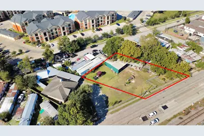 6239 Griggs Road, Houston, TX 77023 - Photo 3