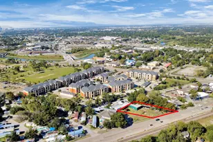 6239 Griggs Rd, Houston, TX 77023 - Photo 9