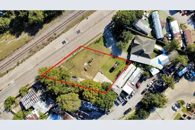 6239 Griggs Road, Houston, TX 77023 - Photo 17