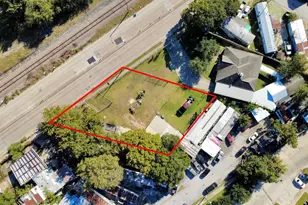 6239 Griggs Rd, Houston, TX 77023 - Photo 17