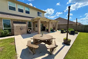 1217 Laurel Loop, Angleton, TX 77515 - Photo 49