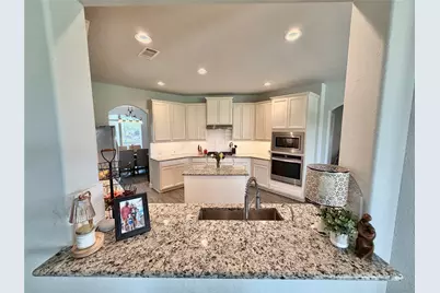 1217 Laurel Loop, Angleton, TX 77515 - Photo 11