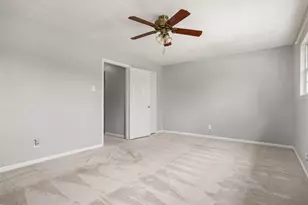 814 E X St, Deer Park, TX 77536 - Photo 29