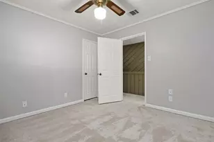 814 E X St, Deer Park, TX 77536 - Photo 27