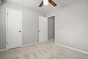 814 E X St, Deer Park, TX 77536 - Photo 25