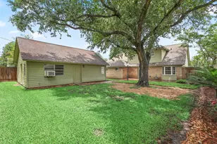 814 E X St, Deer Park, TX 77536 - Photo 37