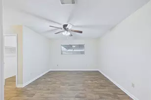 1213 Southbend Dr, Alvin, TX 77511 - Photo 33